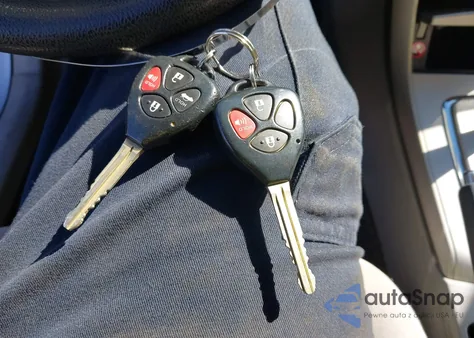 2011 Toyota Corolla Le из США, поврежденный, VIN JTDBU4EE6B9154591